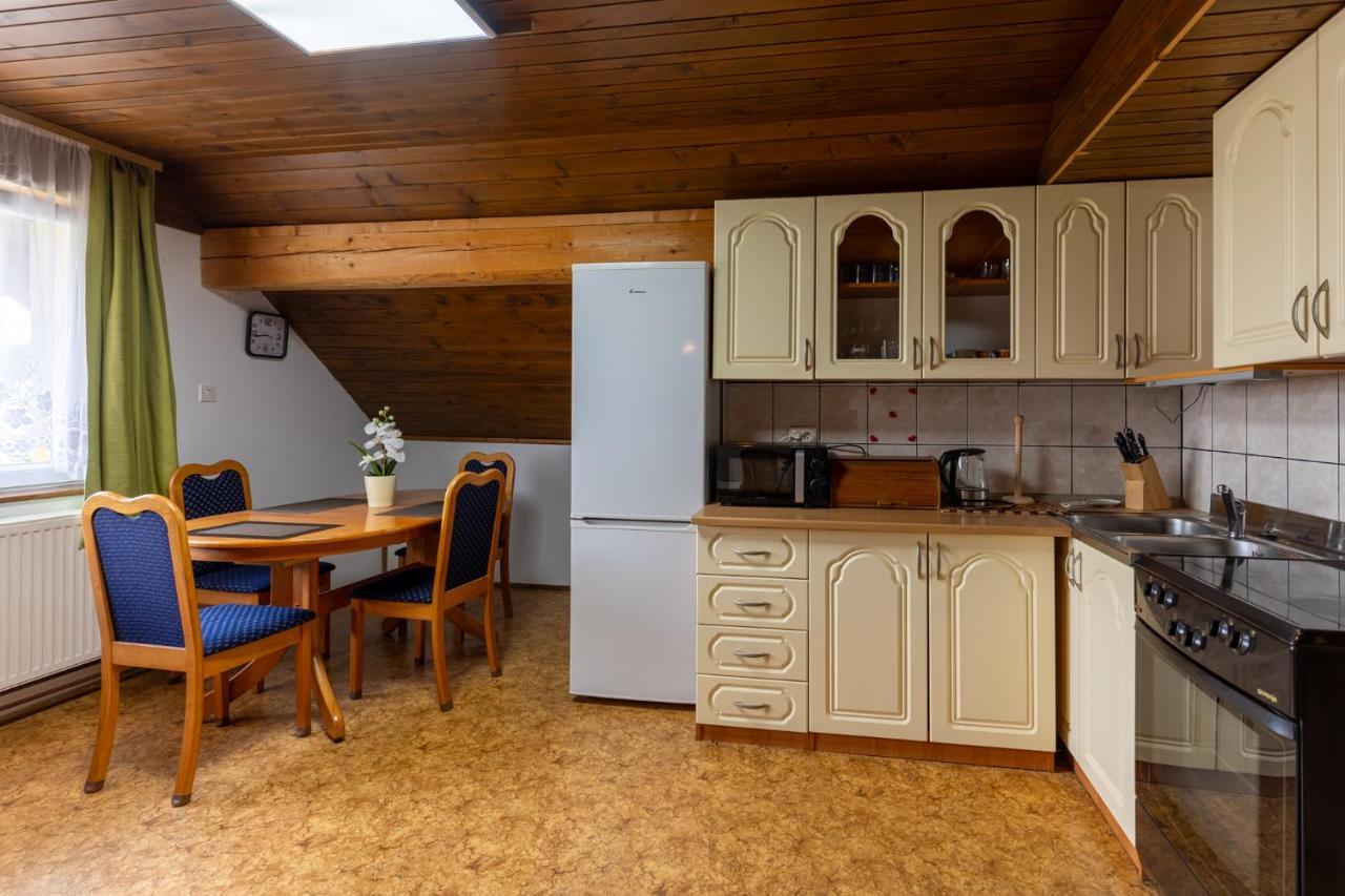 Apartments Darinka Mencinger بوينج المظهر الخارجي الصورة