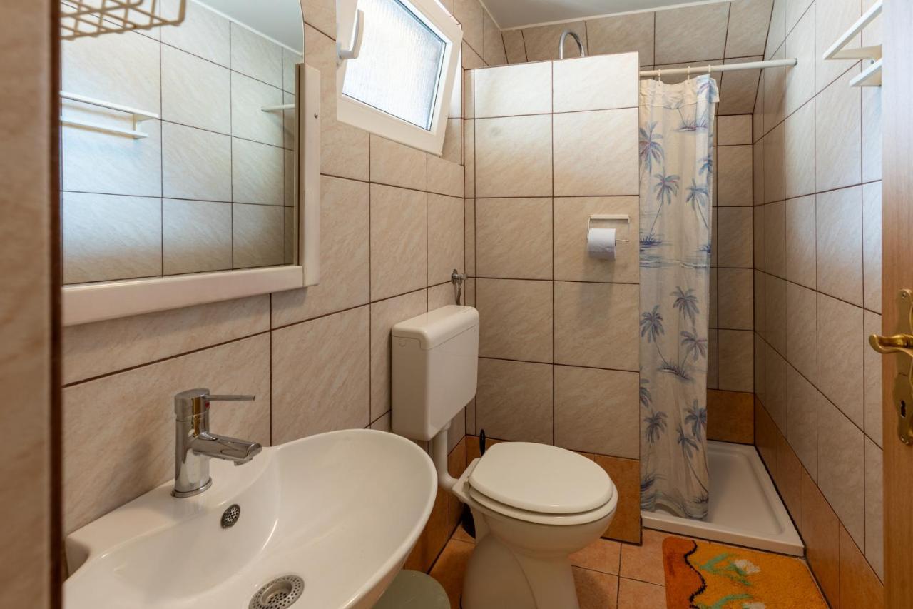 Apartments Darinka Mencinger بوينج المظهر الخارجي الصورة