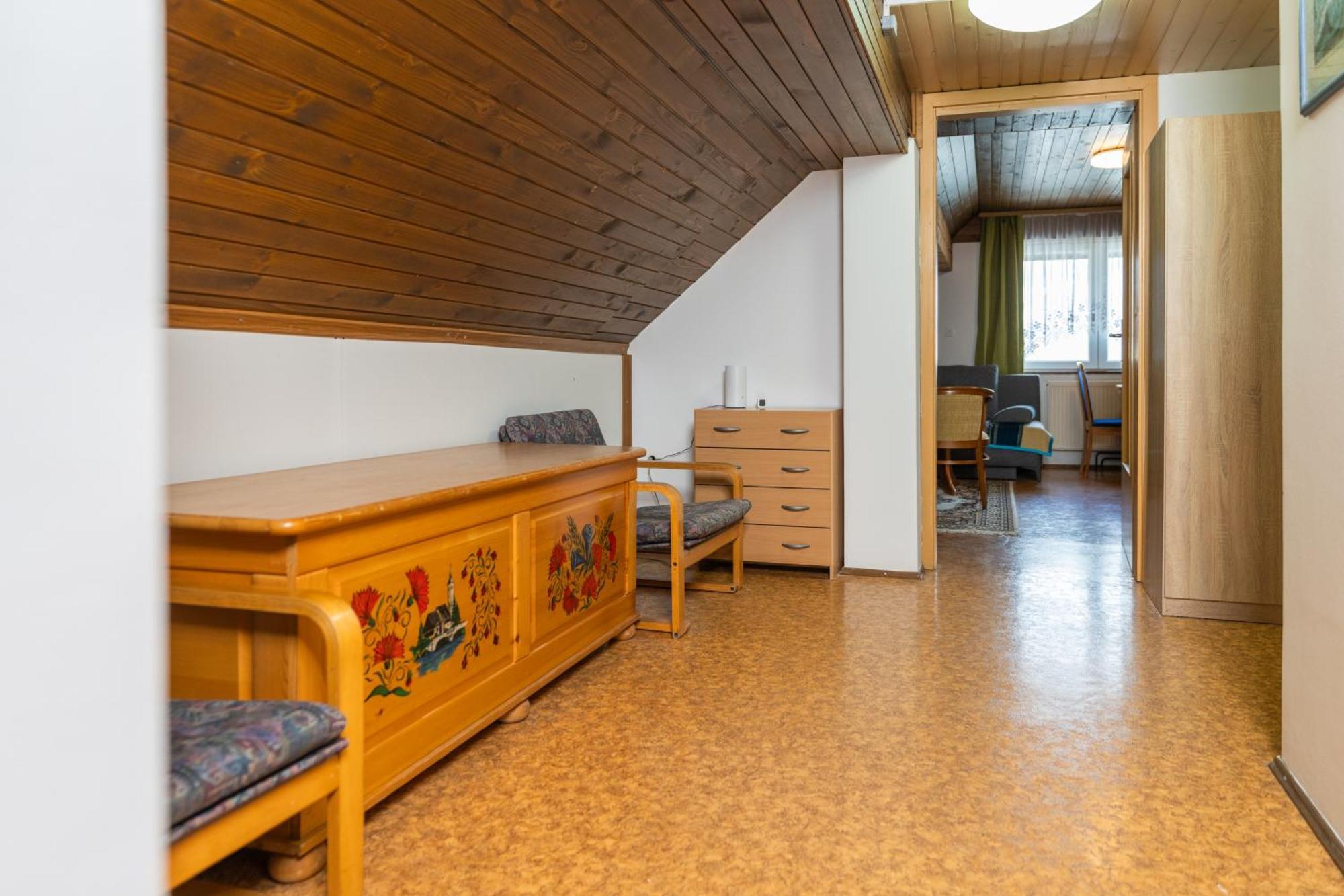 Apartments Darinka Mencinger بوينج المظهر الخارجي الصورة